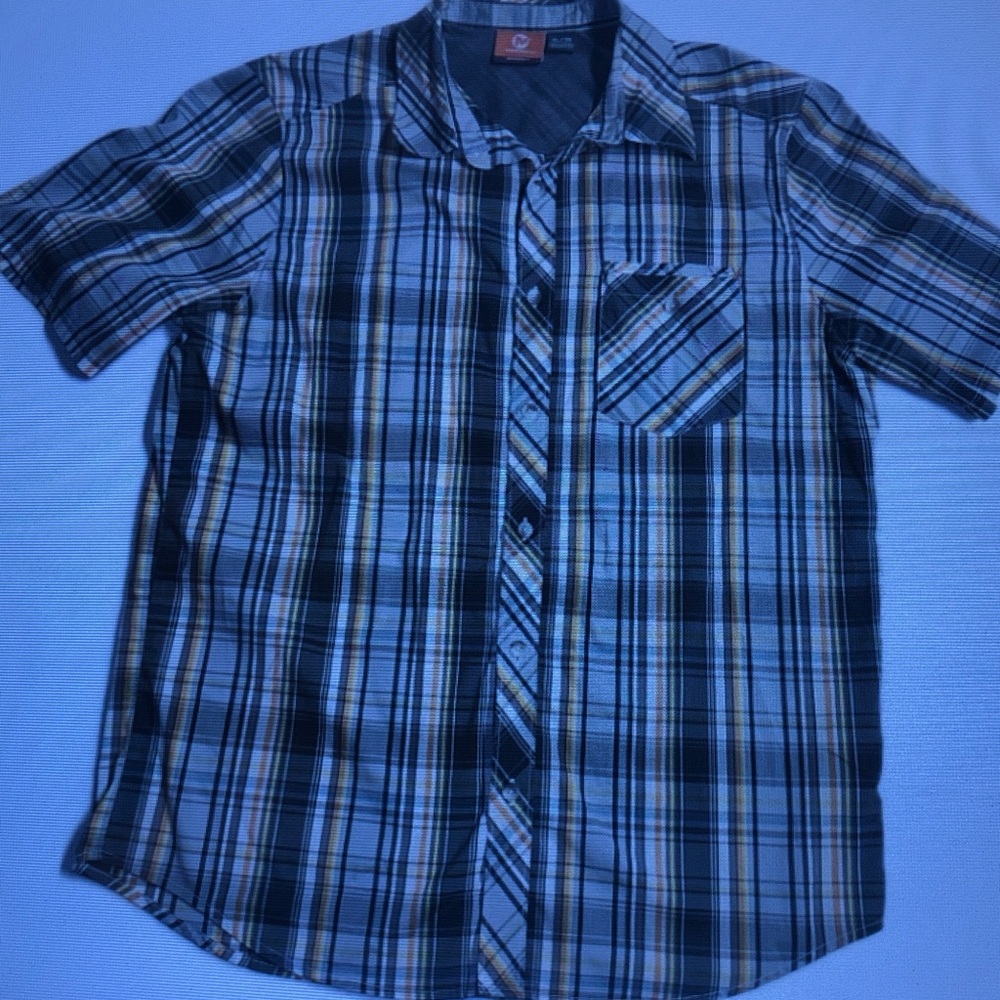 Men's Plaid Short-Sleeve Button-Up Shirt - Multicolor